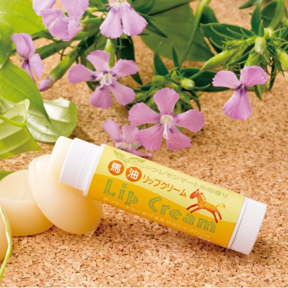 馬油リップクリーム（オーガニックレモンマートルの香り） 4g