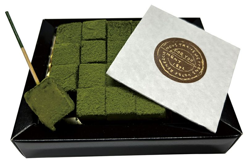 香る酒粕チョコ（抹茶） 16粒（約70g）｜青砥酒造